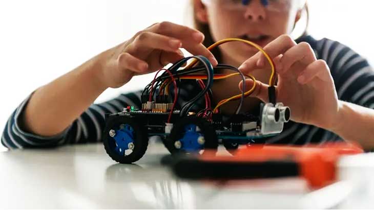 How to Make a Simple Robot for Beginners, No Programming Expert Needed