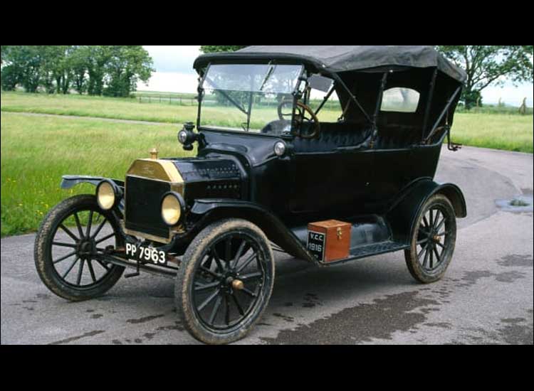 Inventor of the First Car in the World and Its History