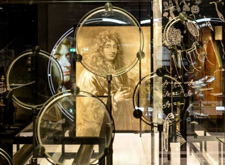 Who is Christiaan Huygens, Known as the Discoverer of Saturn’s Satellites?