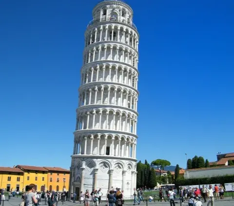 Ternyata, Ini Penyebab Menara Pisa di Italia Bisa Miring